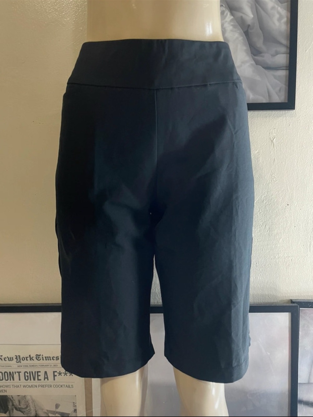 Everyday High-Rise Black Bermuda Shorts